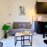 Le Boheme, Maisonnette En Duplex Avec Cour Privee, Intendance Luxury Host * Cherbourg-en-Cotentin