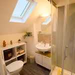 Le Boheme, Maisonnette En Duplex Avec Cour Privee, Intendance Luxury Host