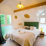 Apartmán Le Boheme, Maisonnette En Duplex Avec Cour Privee, Intendance Luxury Host