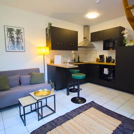 Le Boheme, Maisonnette En Duplex Avec Cour Privee, Intendance Luxury Host Apartmán Cherbourg-en-Cotentin