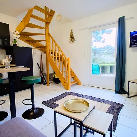 Le Boheme, Maisonnette En Duplex Avec Cour Privee, Intendance Luxury Host Apartmán Cherbourg-en-Cotentin