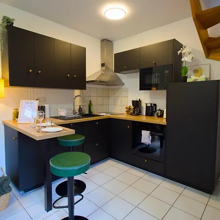 Le Boheme, Maisonnette En Duplex Avec Cour Privee, Intendance Luxury Host Apartmán Cherbourg-en-Cotentin